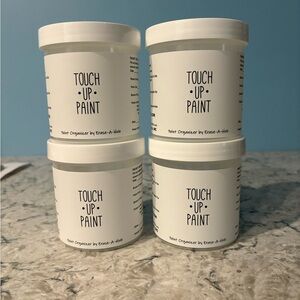 Touch Up Paint Containers